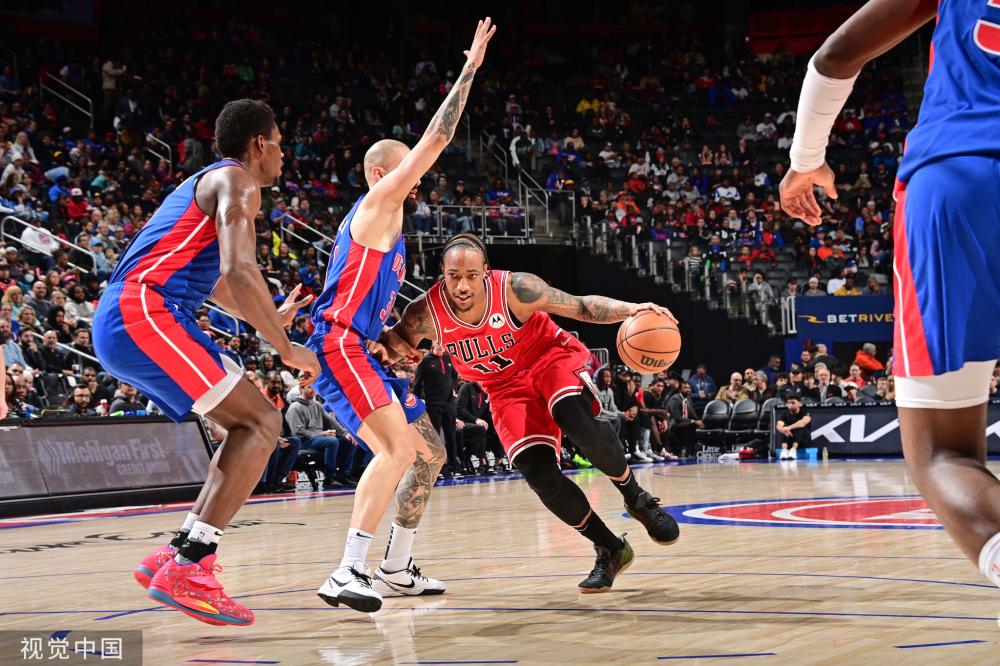 屡屡得手 屡屡得手