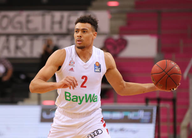 行中的微妙 行中的微妙