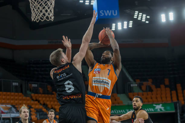 在此事件中 在此事件中